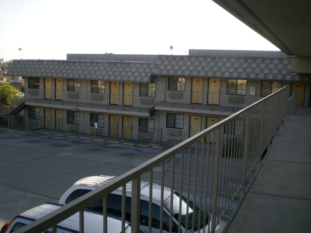 Crown Lodge Motel Oakland Bagian luar foto